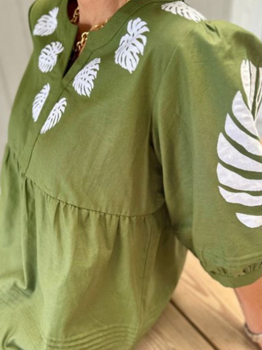 Boo Gemes Capetown Appliquéd White Palm Fronds on front and back, Large